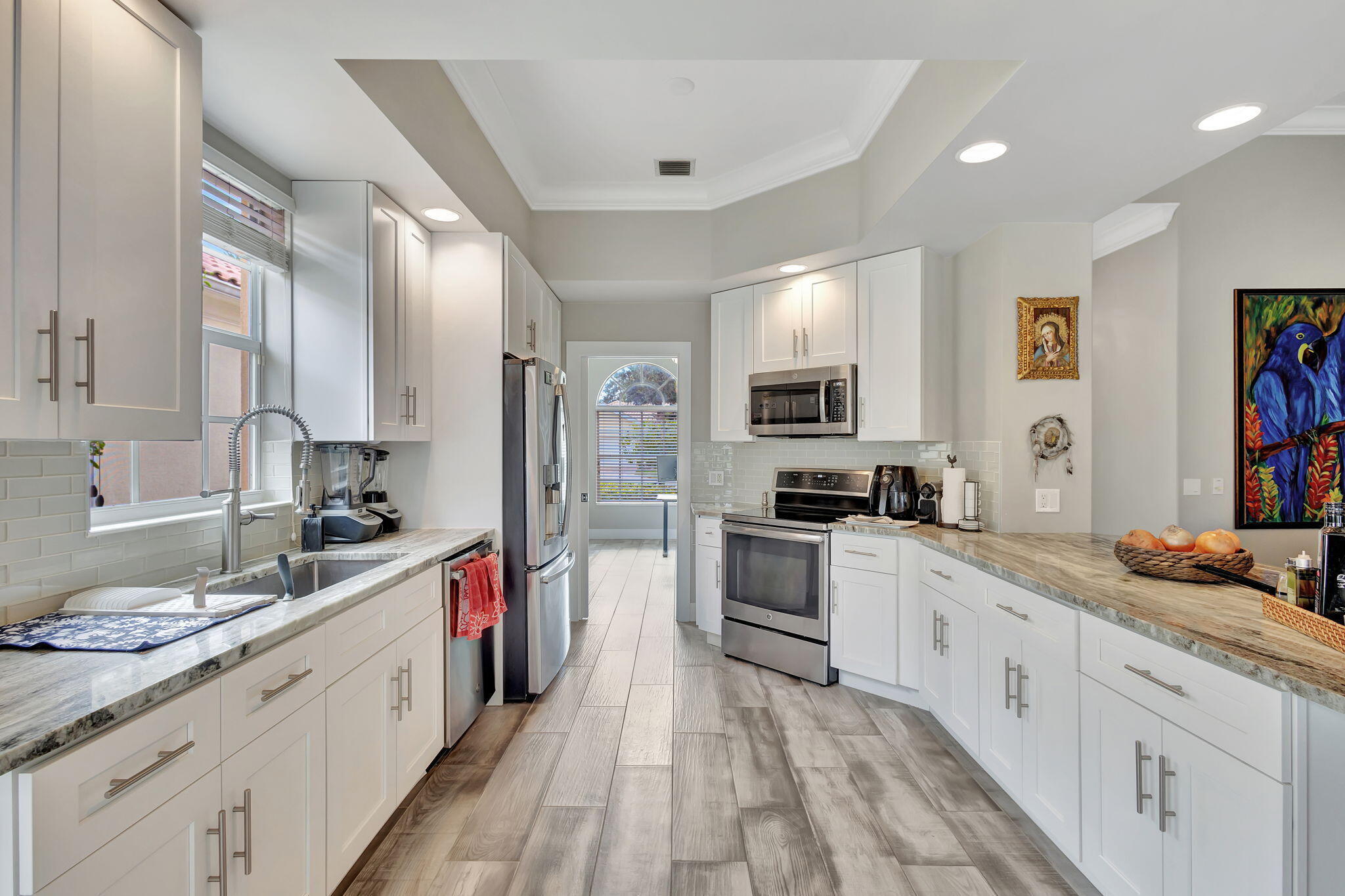 VILLAGEWALK OF WELLINGTON 5 - Residential Lease