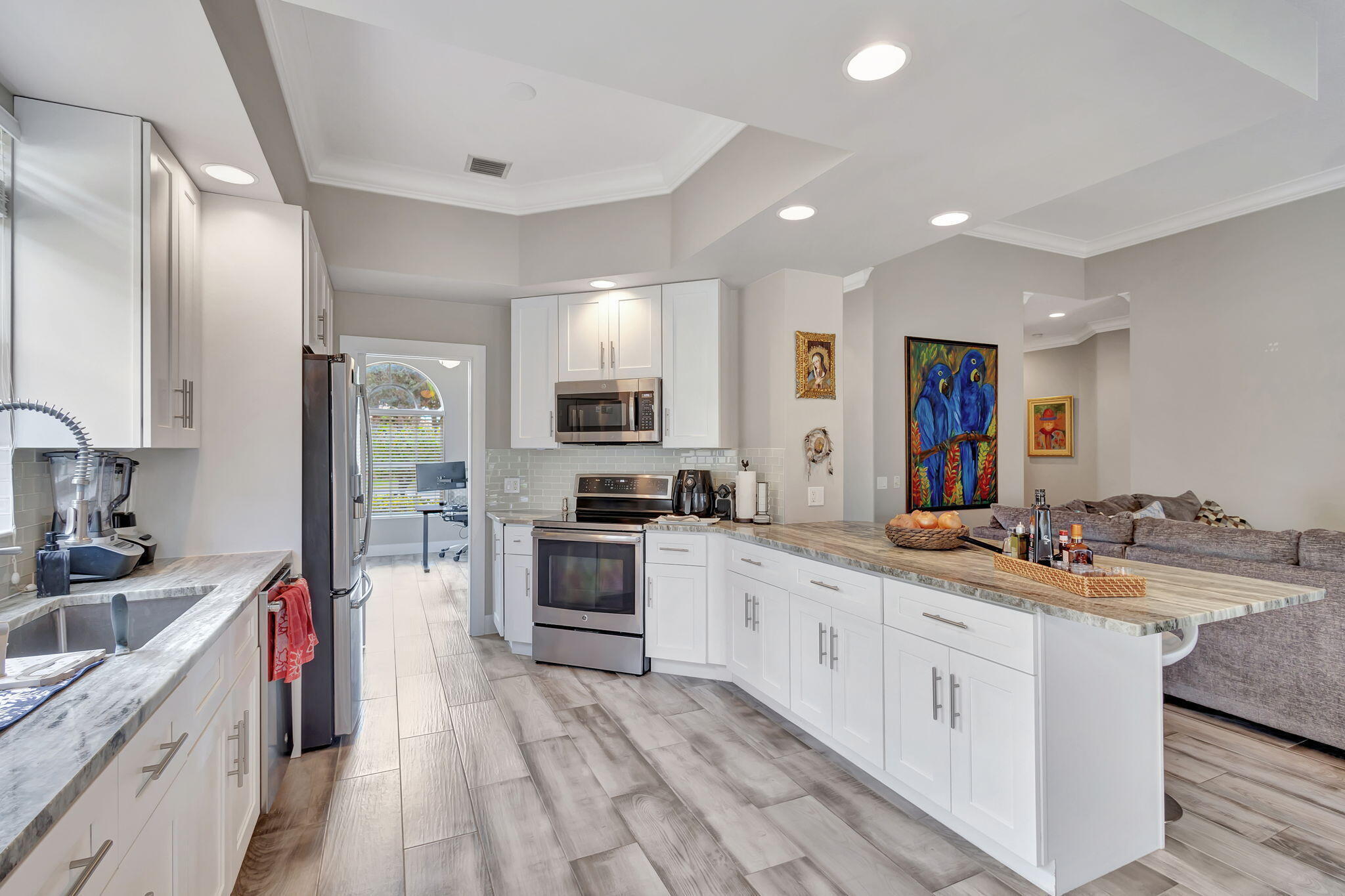 VILLAGEWALK OF WELLINGTON 5 - Residential Lease