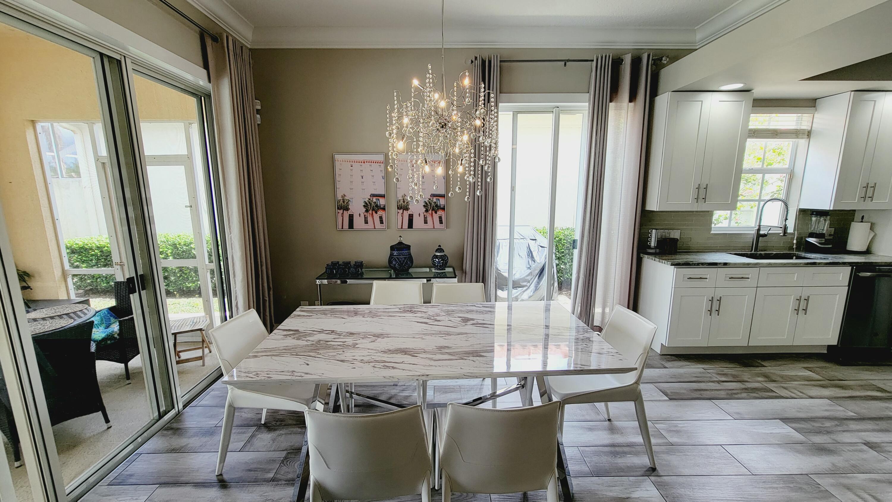 VILLAGEWALK OF WELLINGTON 5 - Residential Lease