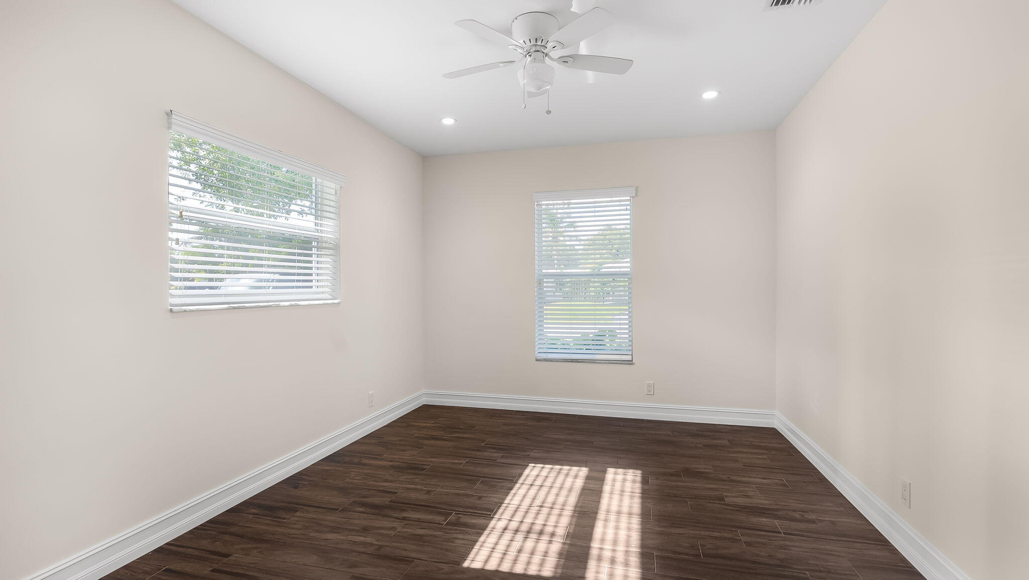 BOCA RATON SQUARE UNIT 1 - Residential