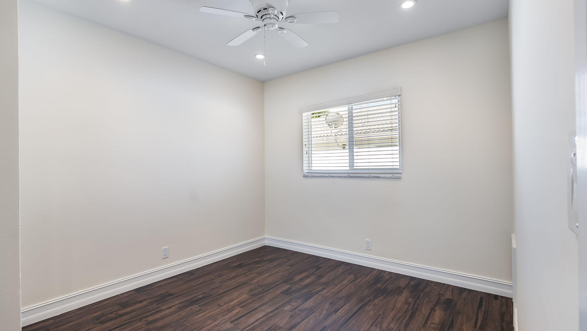 BOCA RATON SQUARE UNIT 1 - Residential