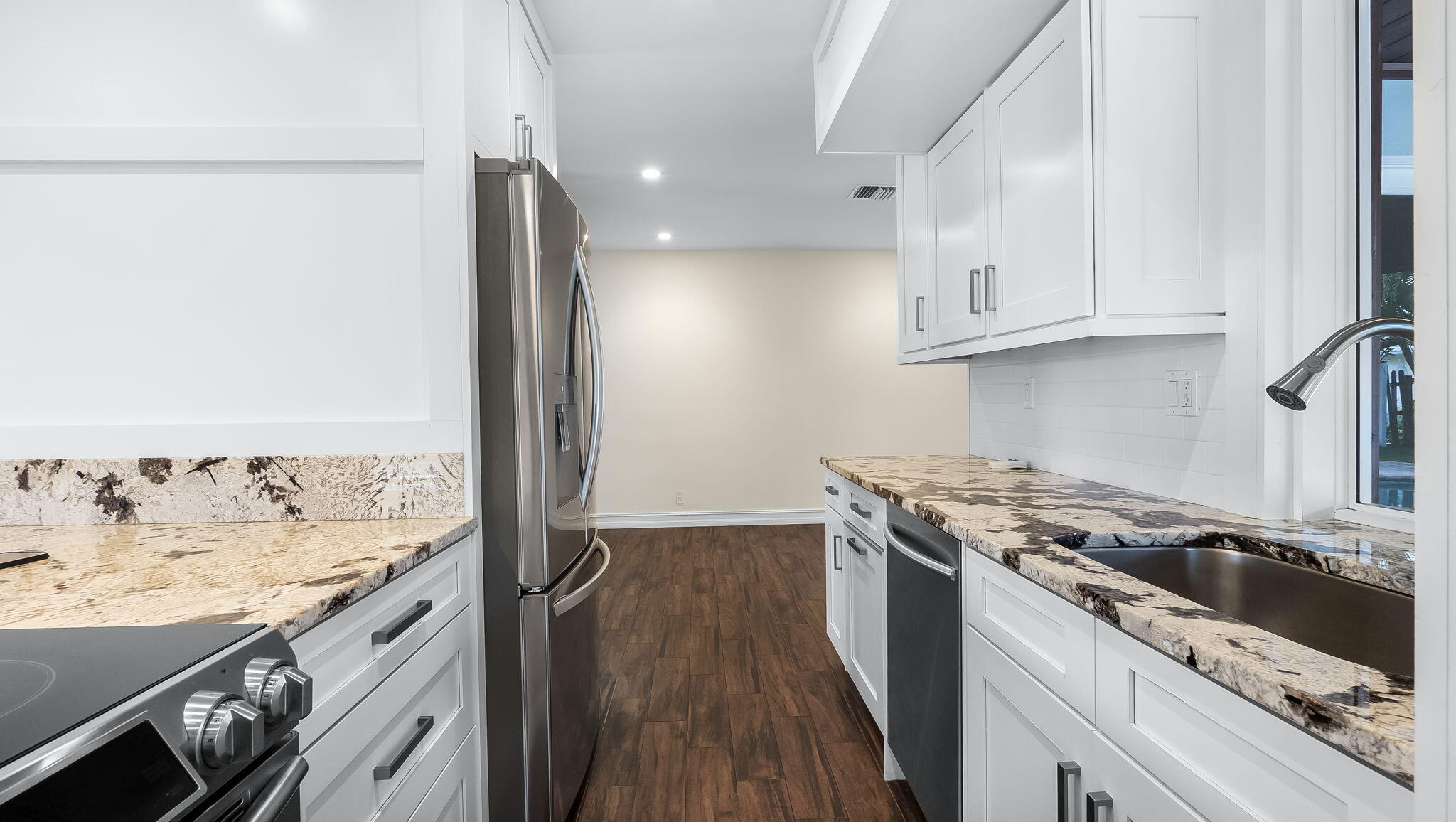 BOCA RATON SQUARE UNIT 1 - Residential