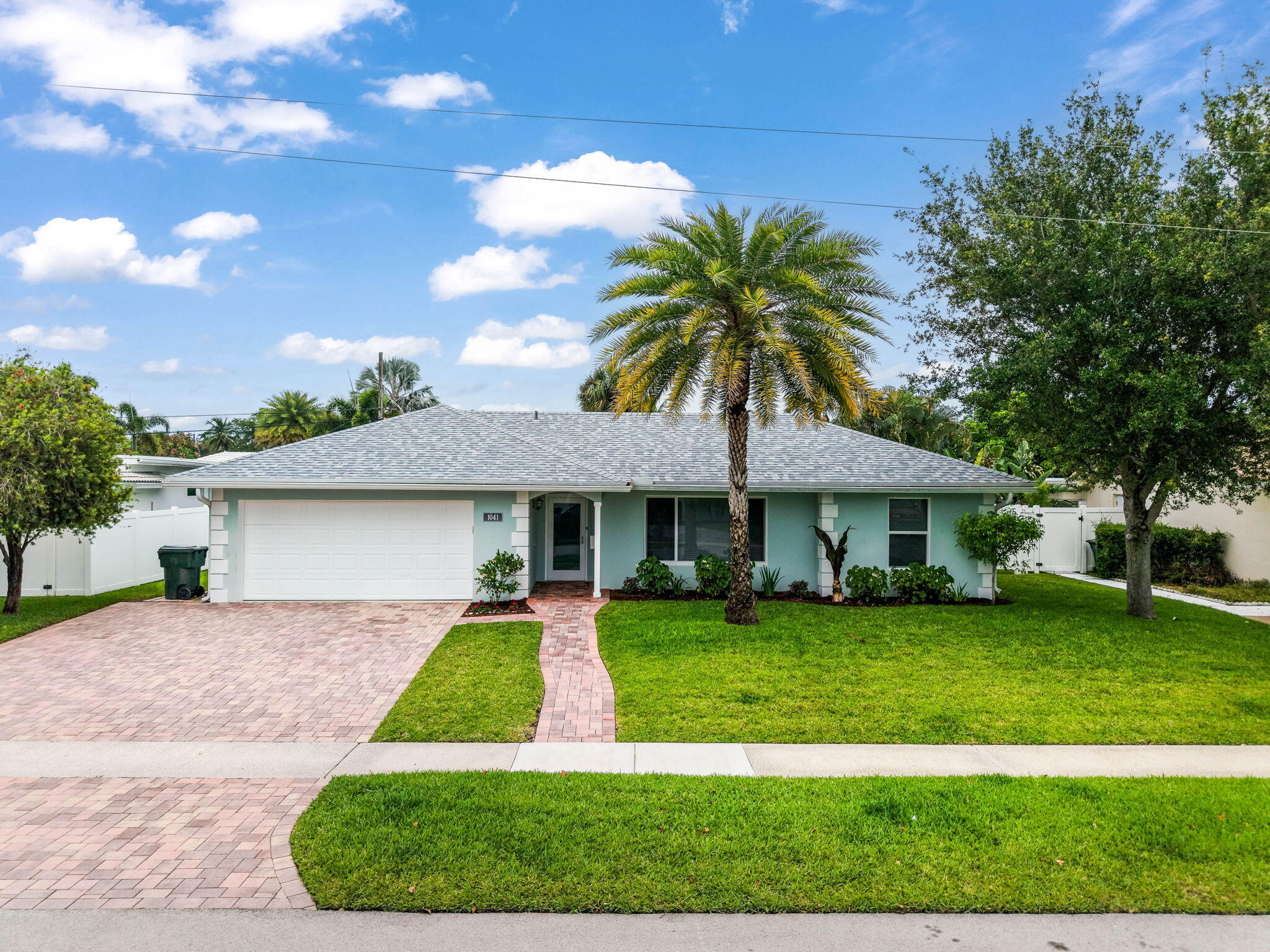 BOCA RATON SQUARE UNIT 1 - Residential