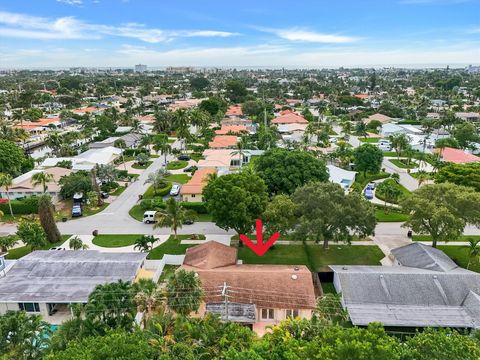 A home in Deerfield Beach