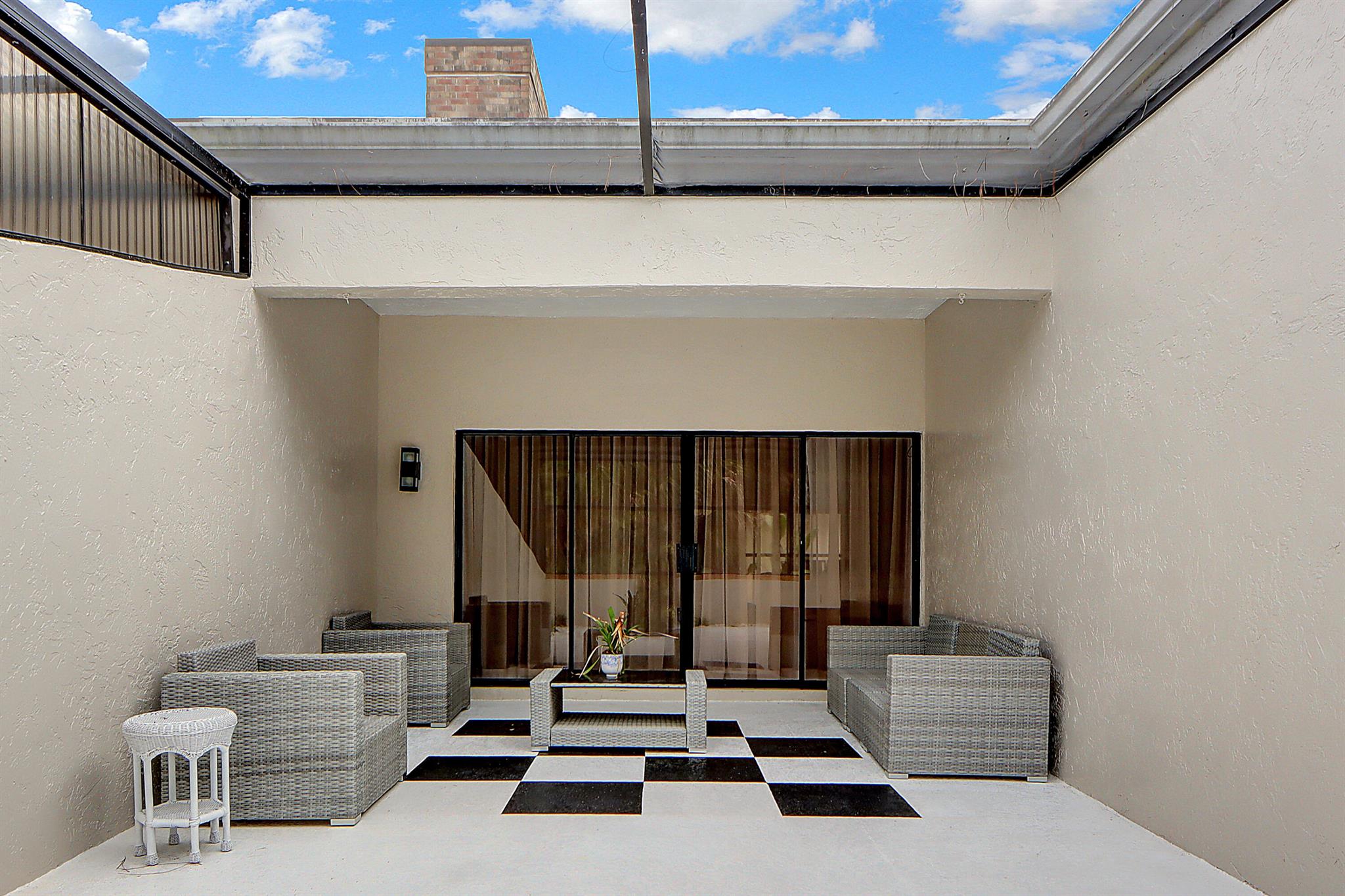 PGA RESORT COMMUNITY OF T - Residential