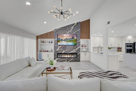 39 Edinburgh Drive Palm Beach Gardens FL 33418