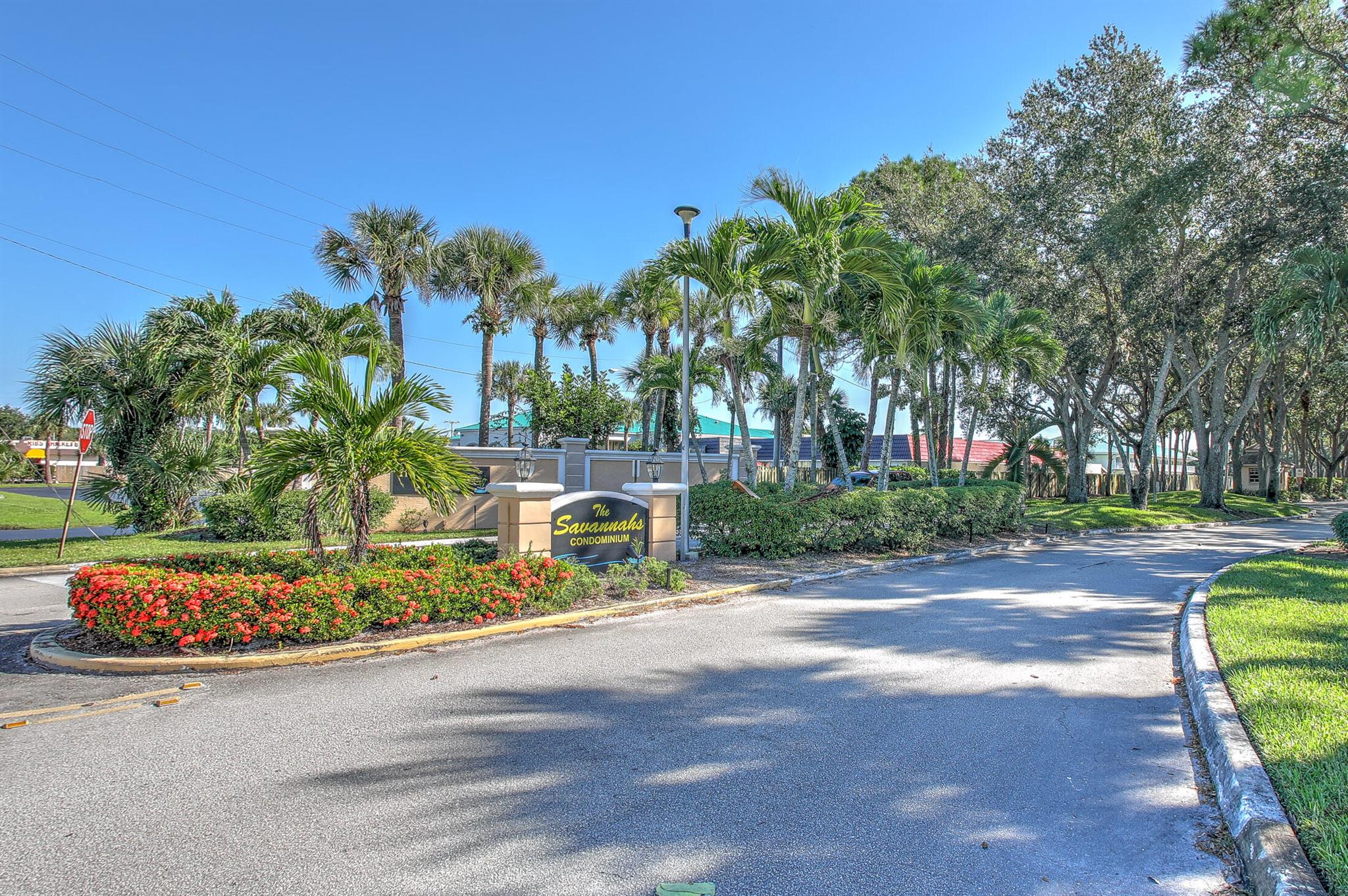 SAVANNAHS CONDOMINIUM SEC - Residential