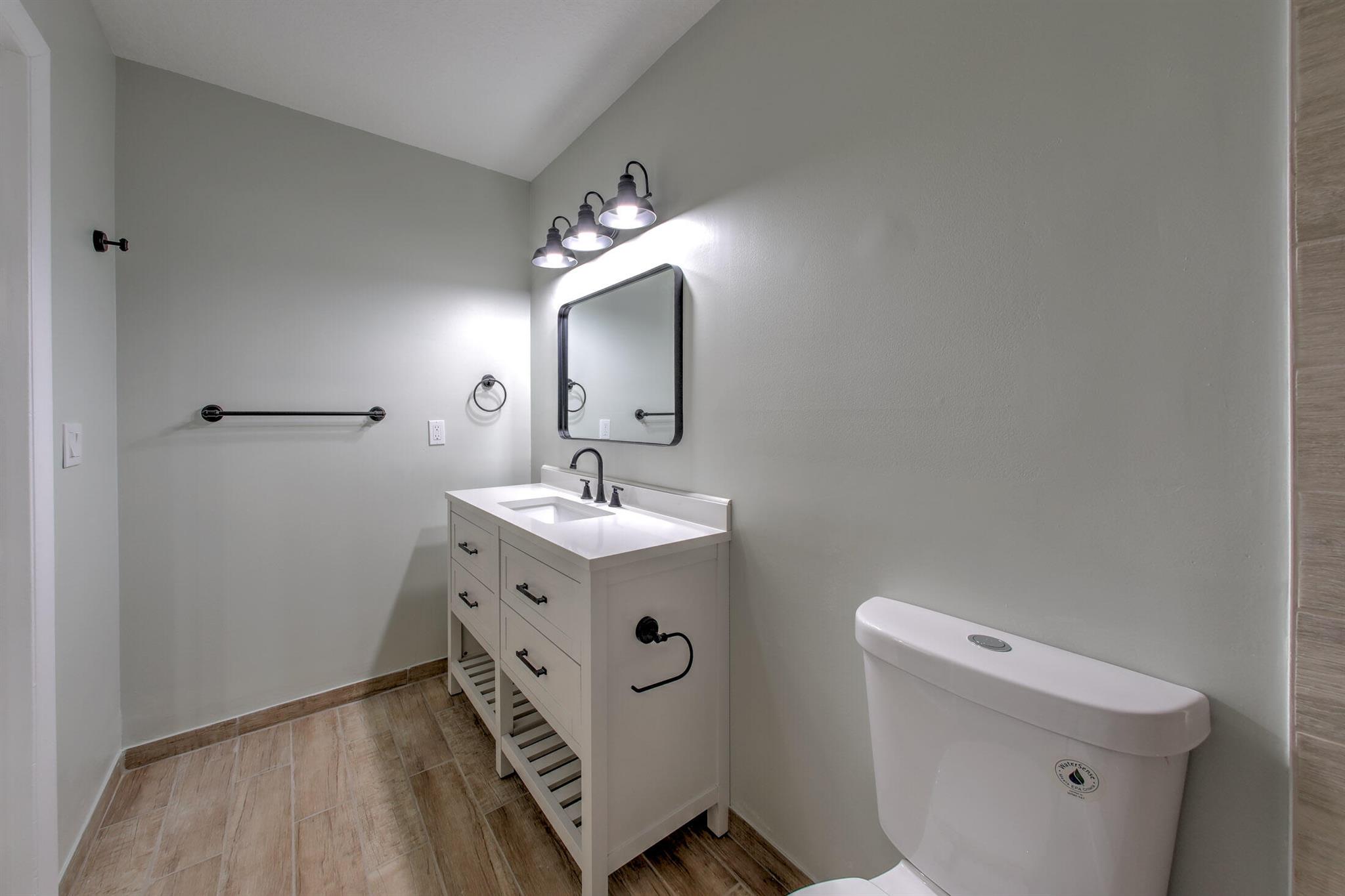 SAVANNAHS CONDOMINIUM SEC - Residential