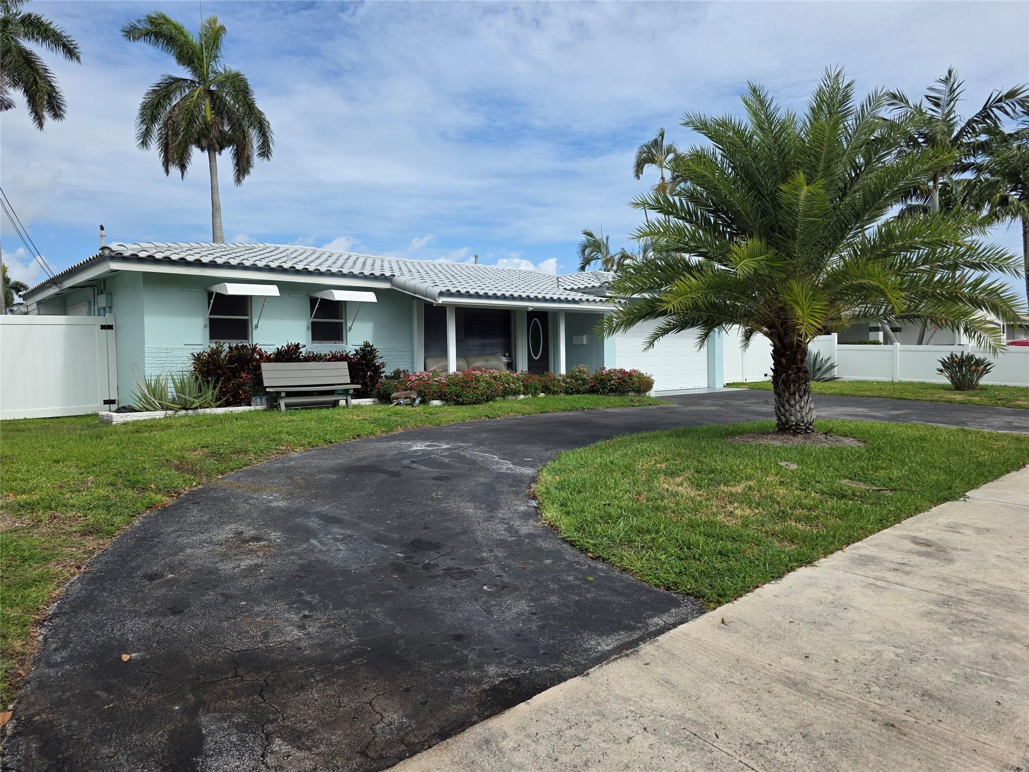 341 SE 6th Ave