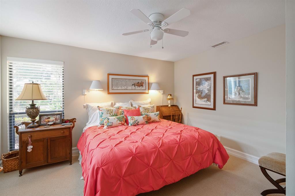 GREENS CAY OF JONATHANS LANDING - Residential