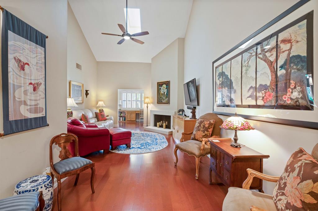 GREENS CAY OF JONATHANS LANDING - Residential