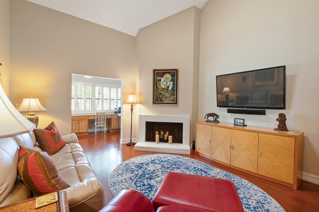 GREENS CAY OF JONATHANS LANDING - Residential