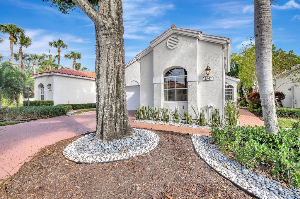 Photo of 3947 Redondo Way, Boca Raton, FL 33487 (MLS # B26015143)