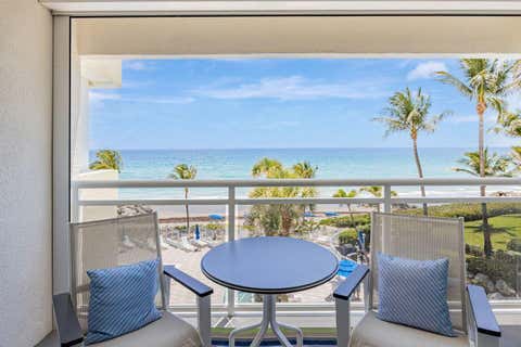 Tiny photo for 500 SE 21st Avenue #403, Deerfield Beach, FL 33441 (MLS # B26025562)