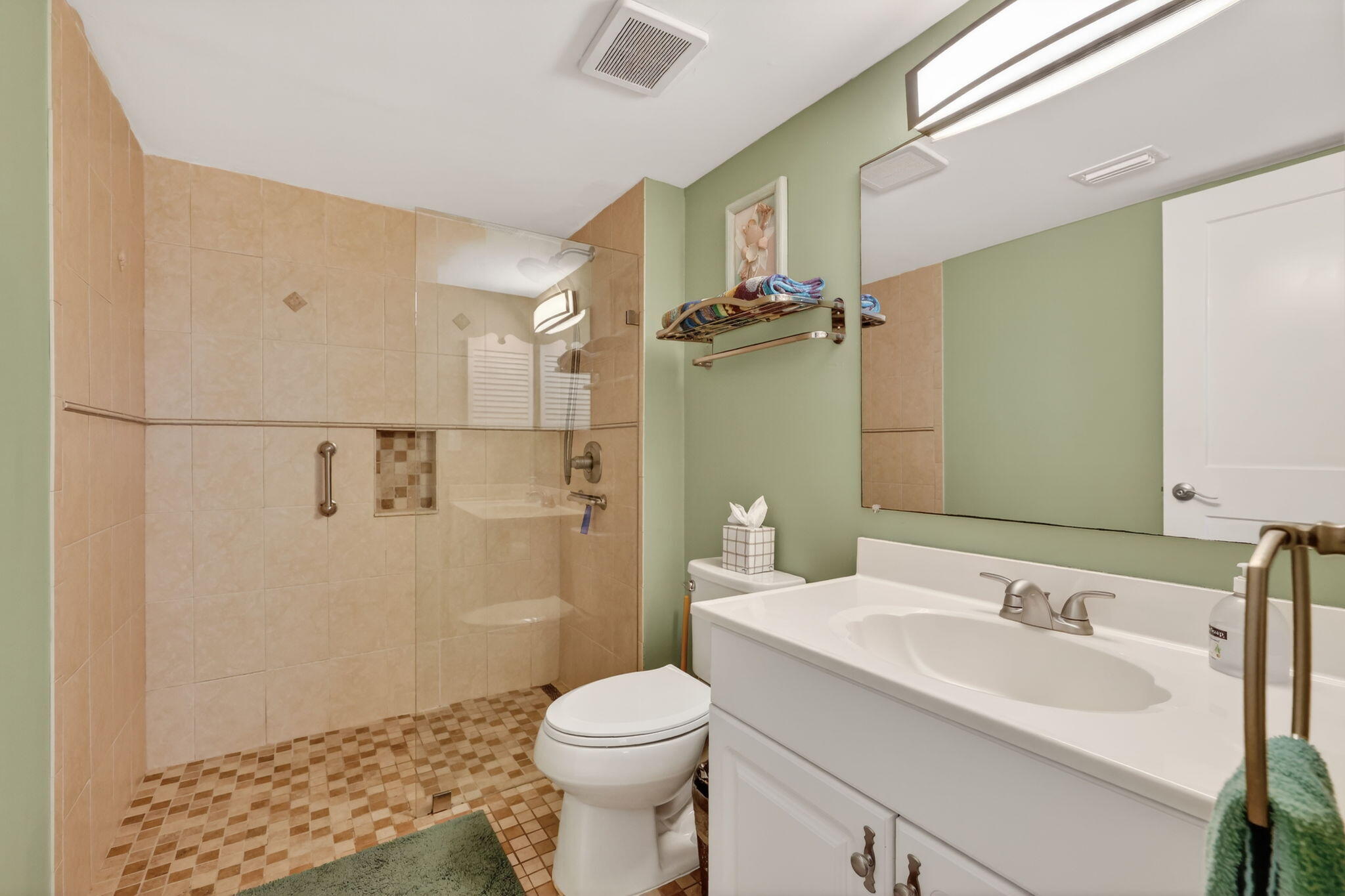 RESORT VILLAS CONDO - Residential