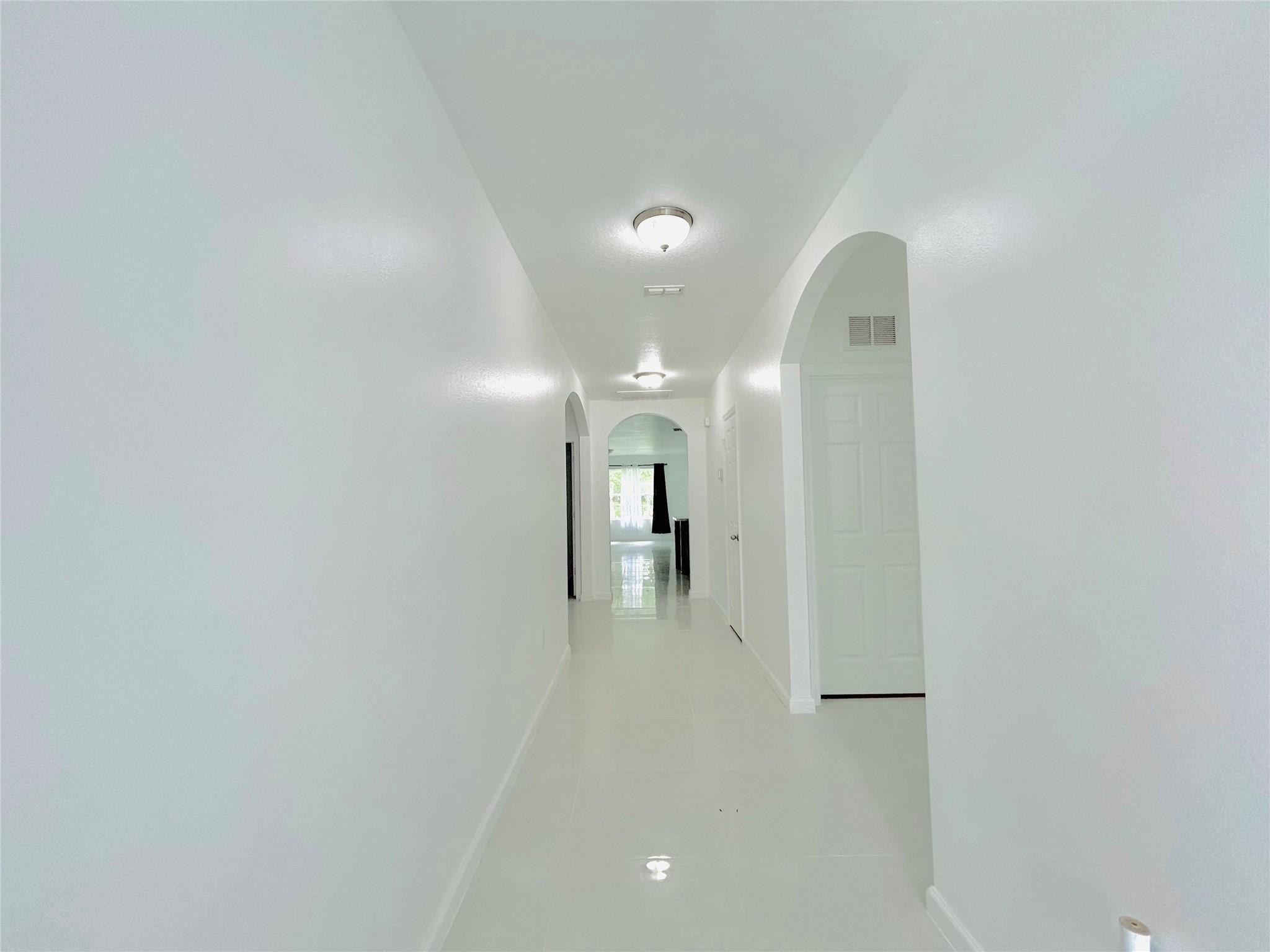 PORT ST LUCIE SECTION 9 - Residential Lease