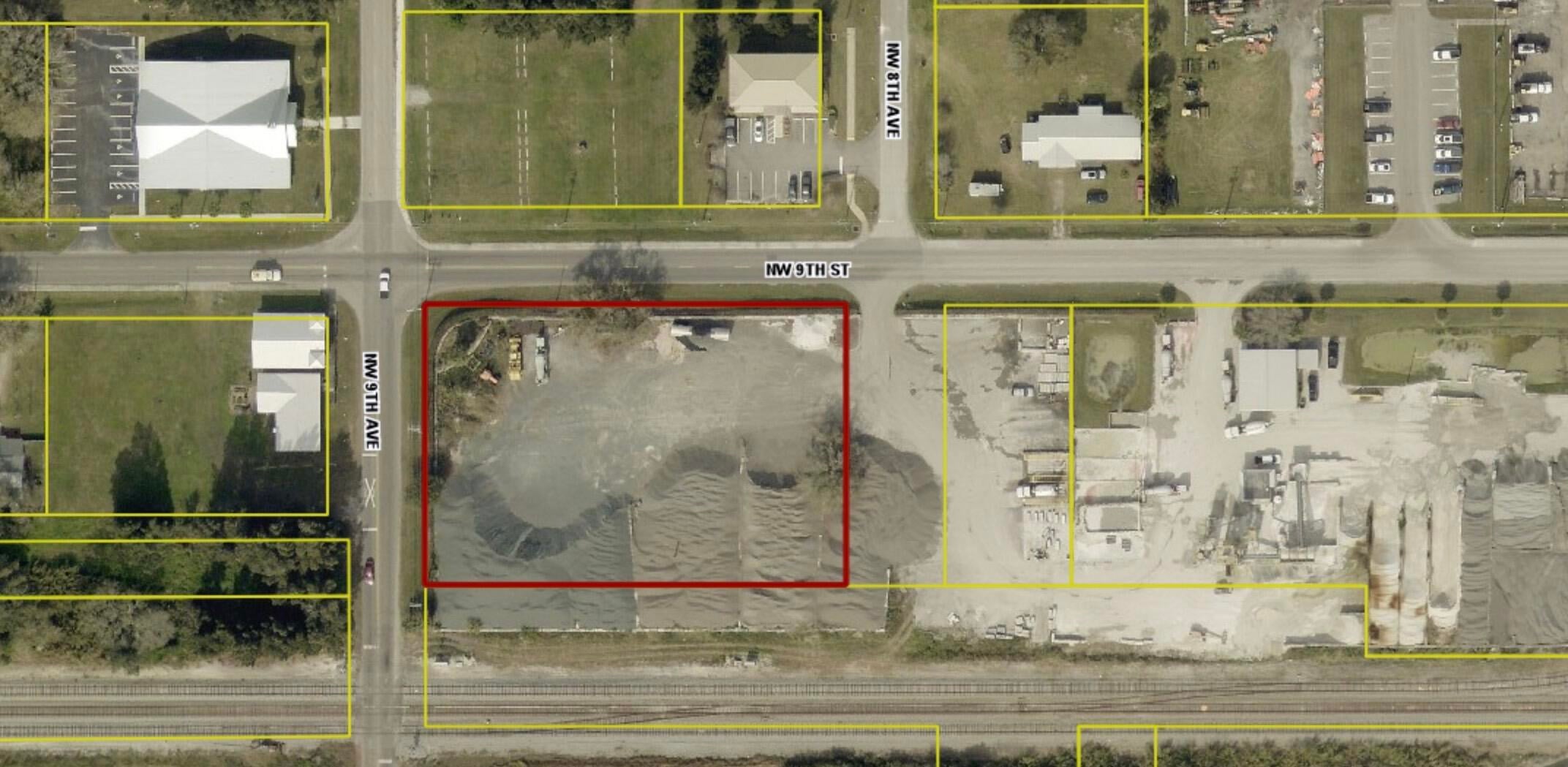 805 NW 9th Street