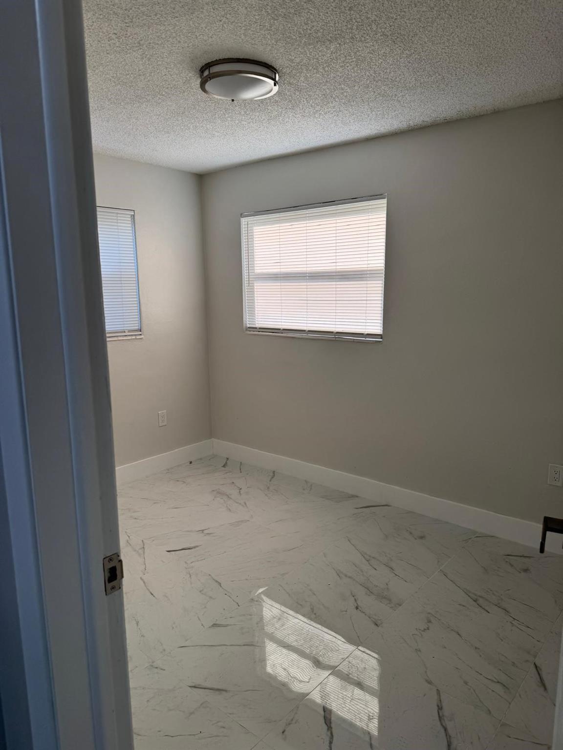 Sunrise Golf Village Sec - Residential Lease