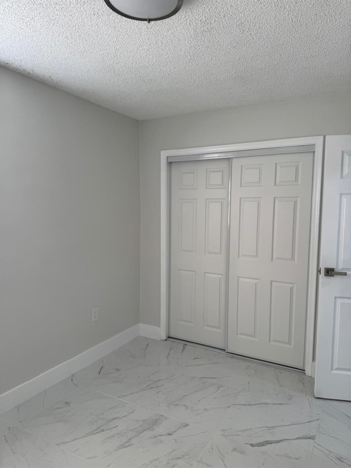 Sunrise Golf Village Sec - Residential Lease