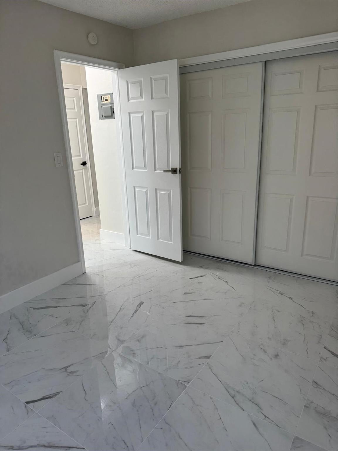 Sunrise Golf Village Sec - Residential Lease