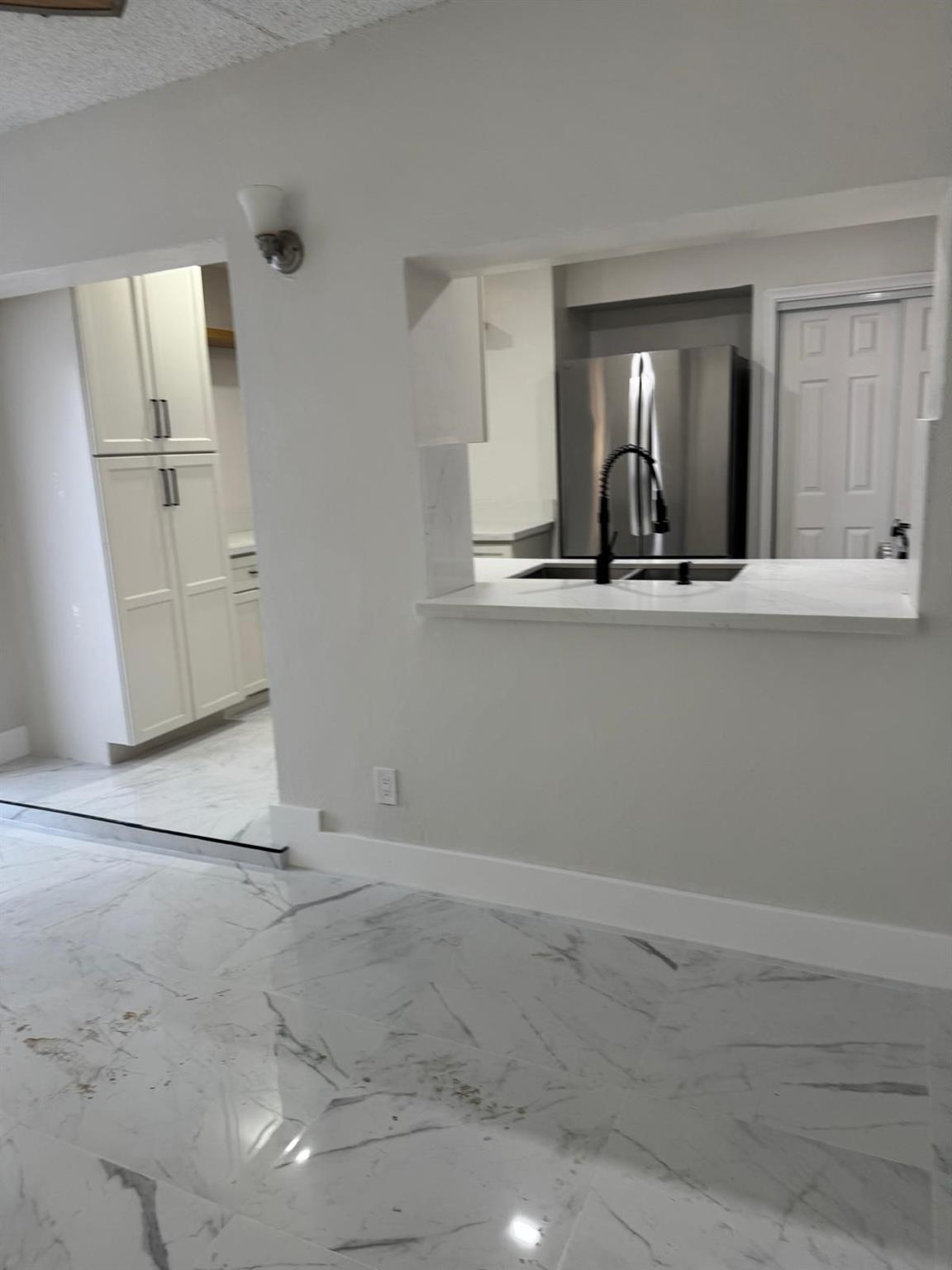 Sunrise Golf Village Sec - Residential Lease