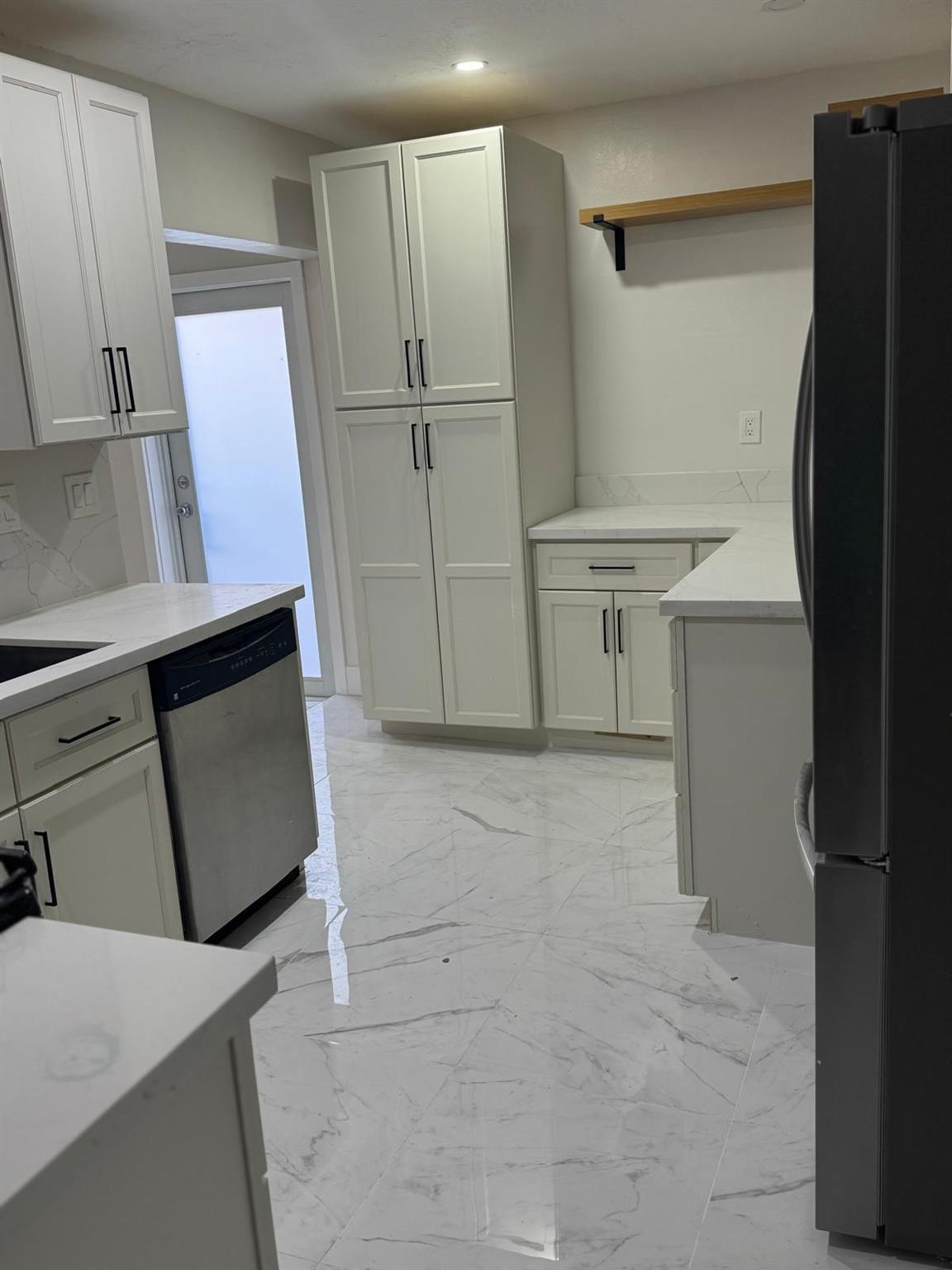 Sunrise Golf Village Sec - Residential Lease
