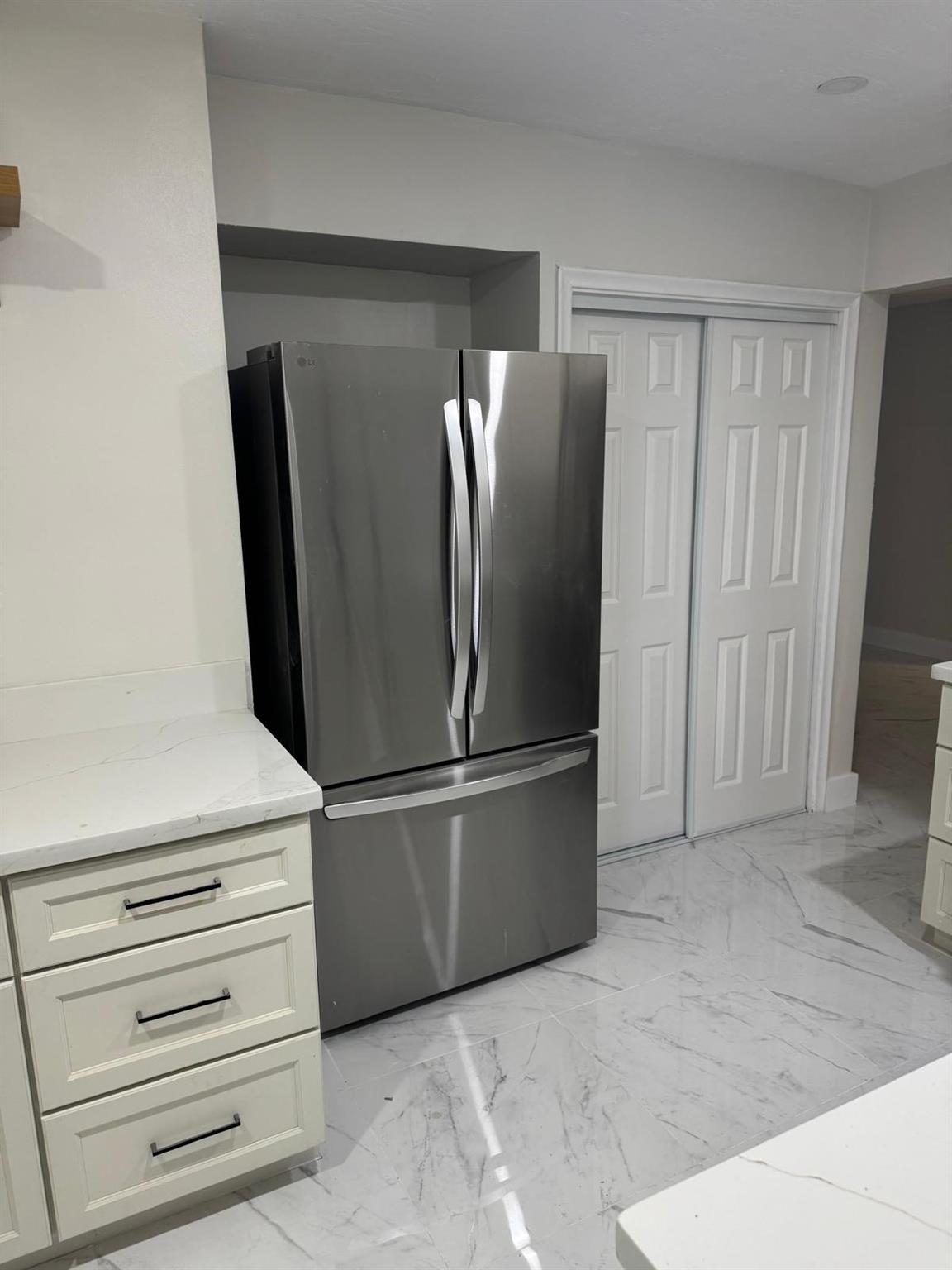 Sunrise Golf Village Sec - Residential Lease