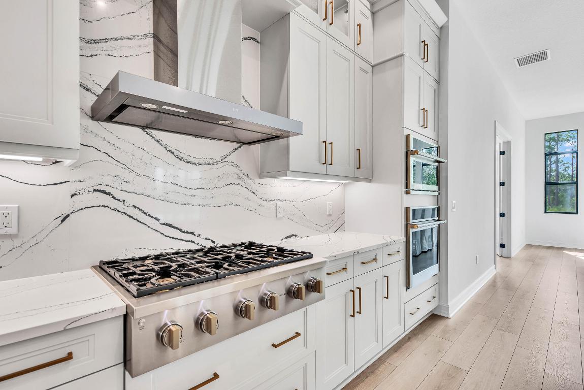 2989 SW Goldenglow Drive