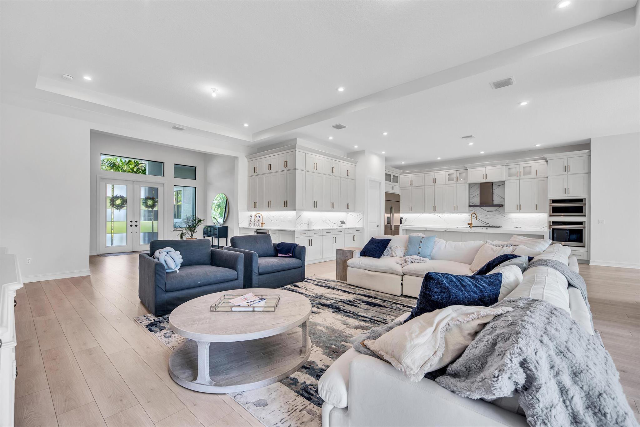 TUSCAWILLA (AKA CANOPY CR - Residential