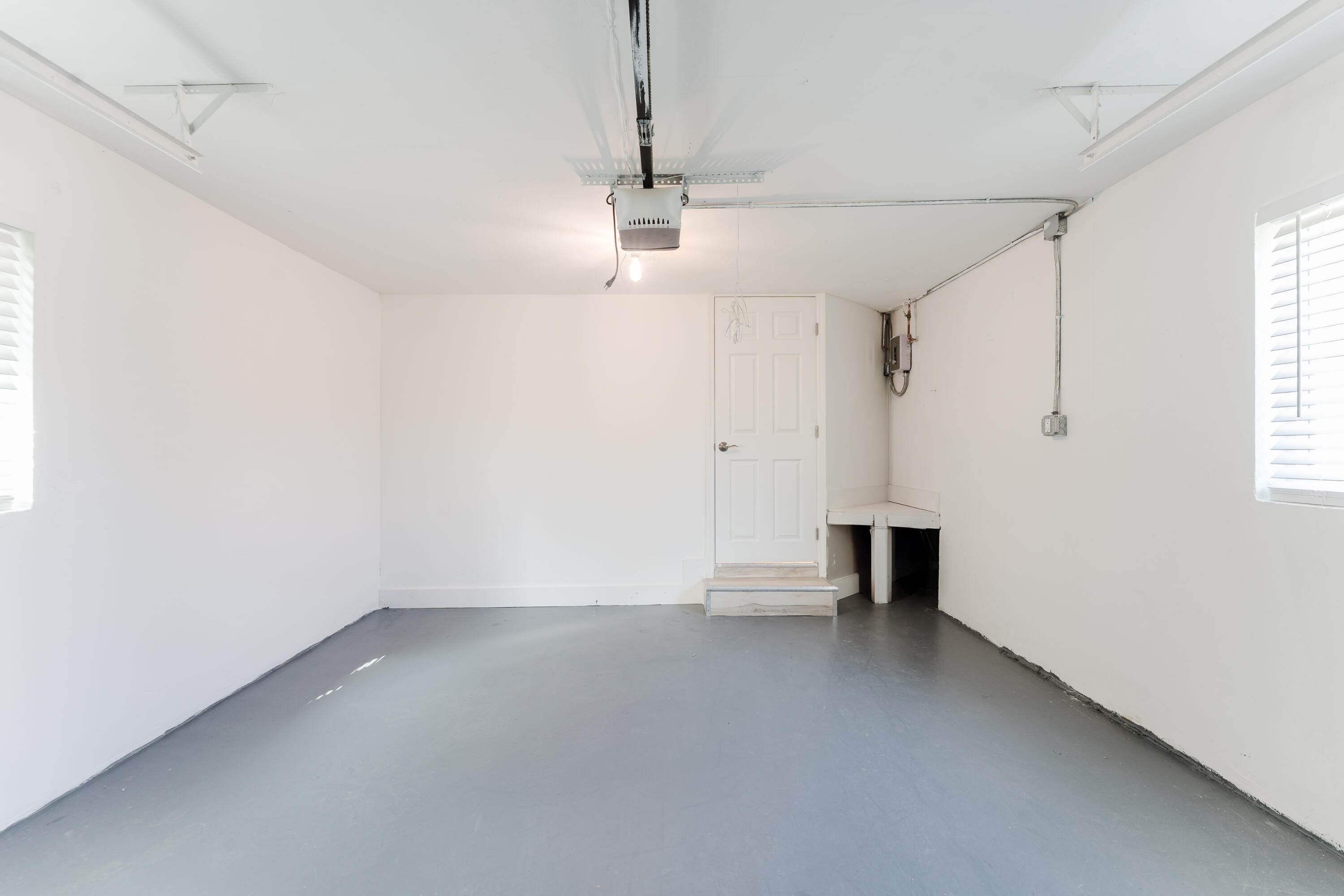 BOCA RATON HILLS SEC 3 - Residential Lease