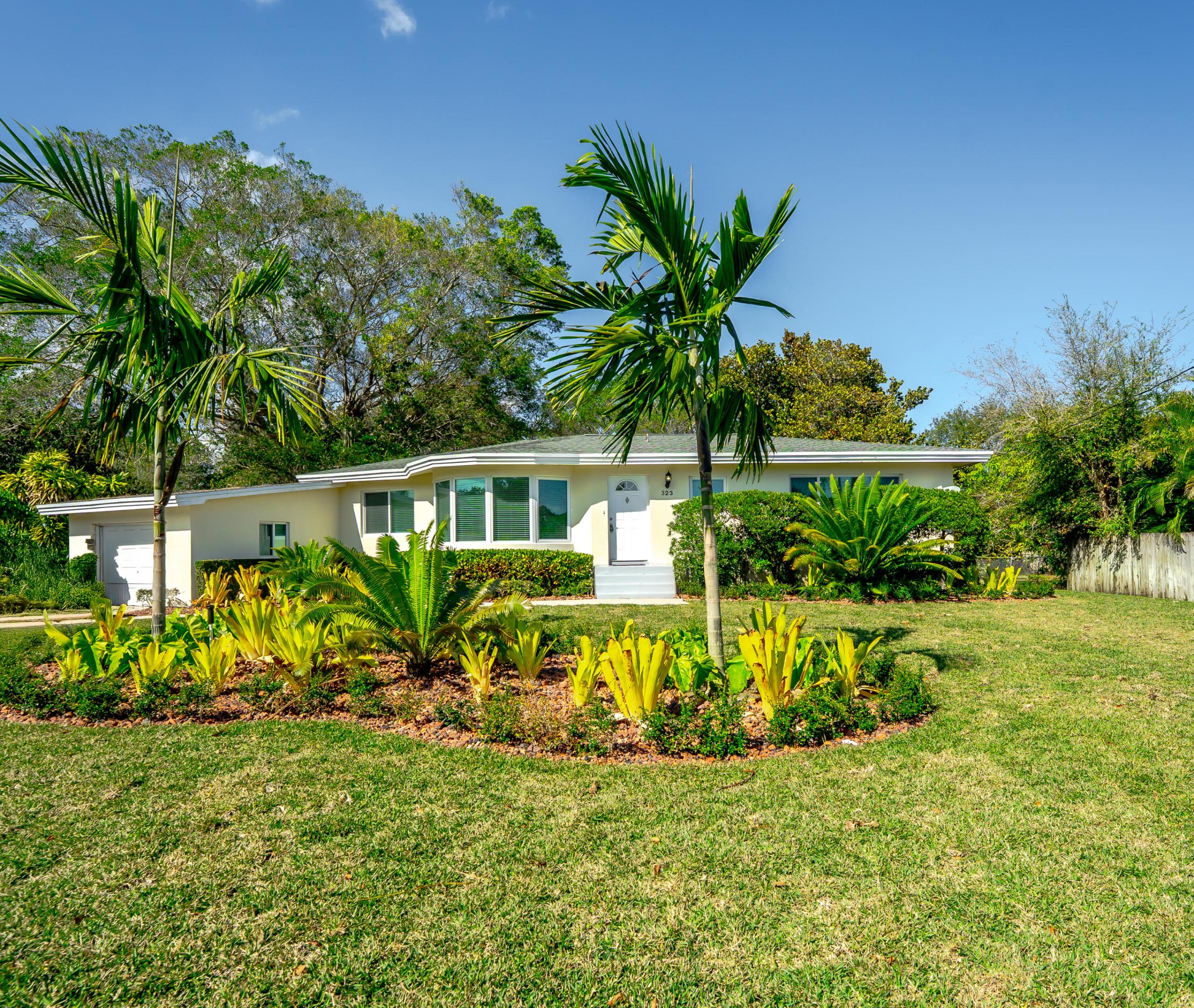 BOCA RATON HILLS SEC 3 - Residential Lease