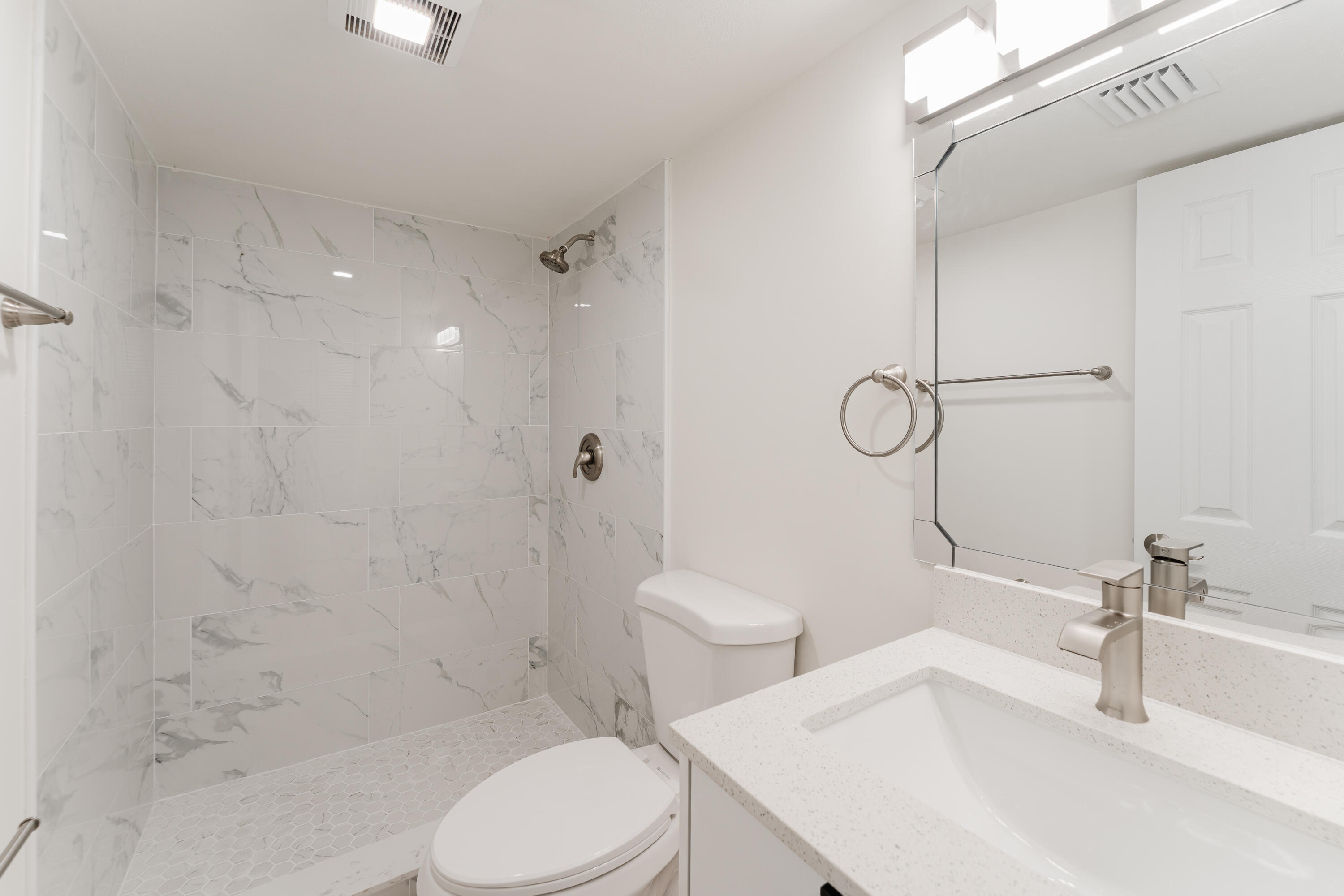 BOCA RATON HILLS SEC 3 - Residential Lease