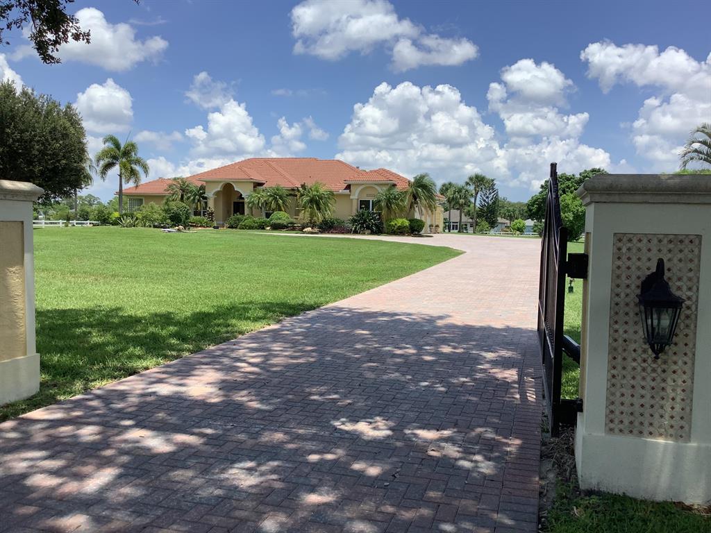 Paddock Park II - Residential Lease