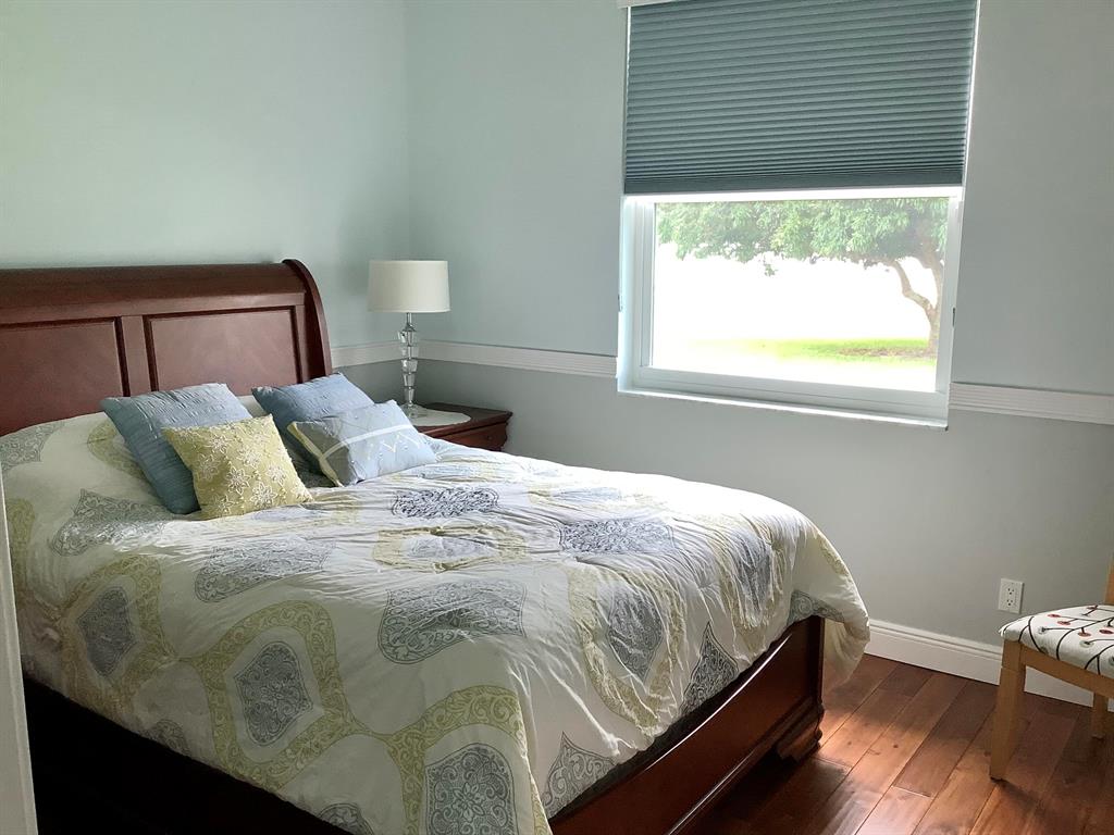 Paddock Park II - Residential Lease