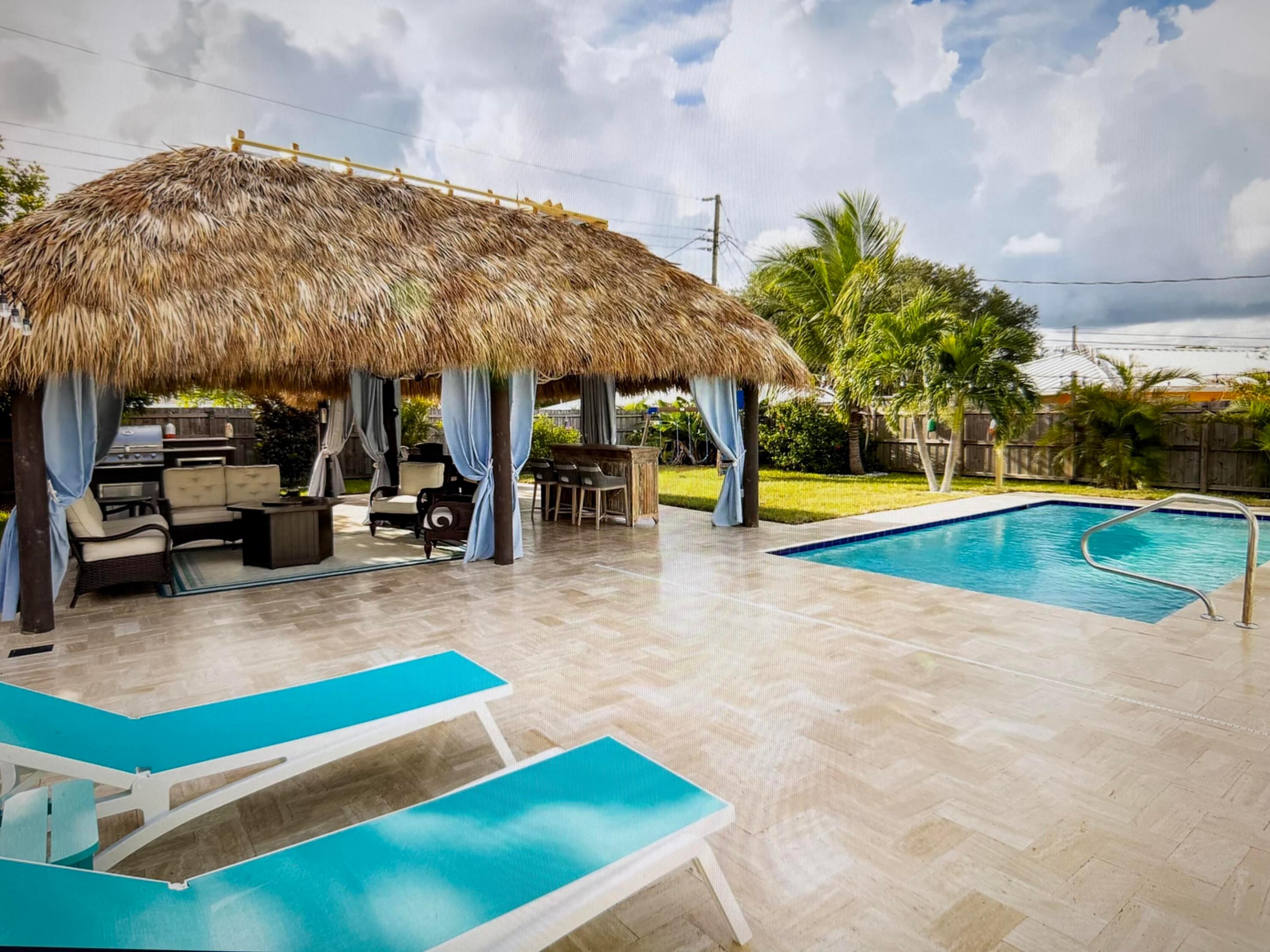 PALM BEACH SQUARE UNIT 6 - Residential Lease
