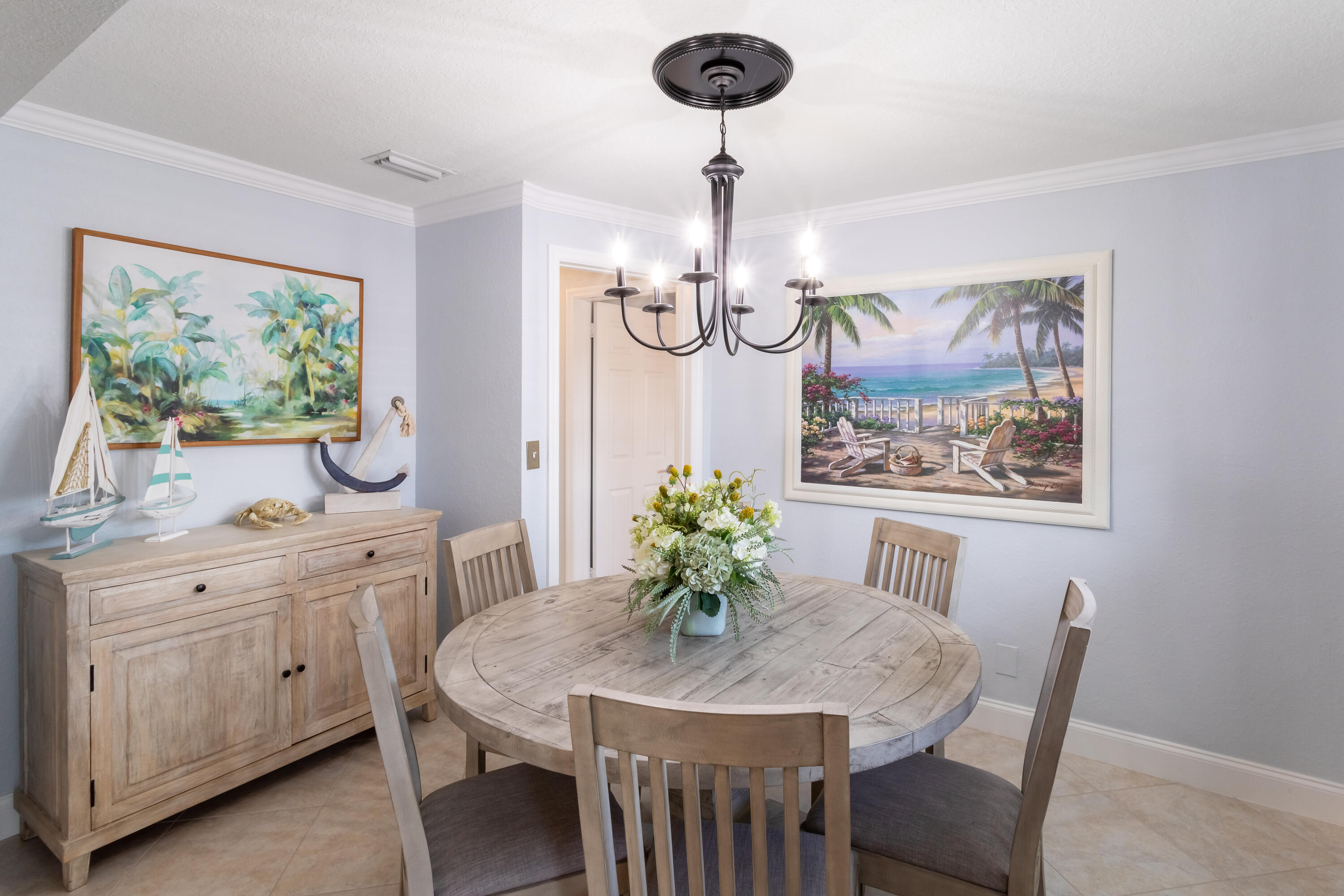 PALM BEACH SQUARE UNIT 6 - Residential Lease