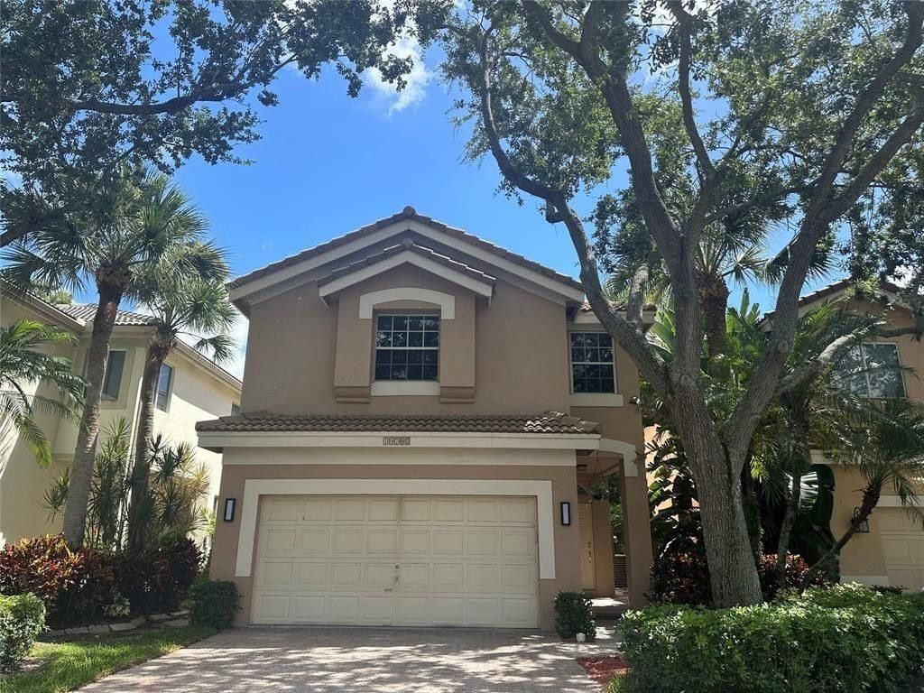 Photo of 10702 NW 1st Court, Plantation, FL 33324 (MLS # F10462397)