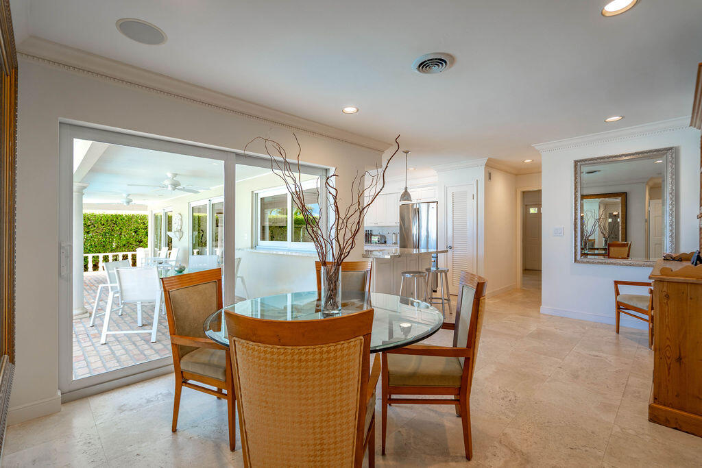 VENETIAN ISLES 3RD SEC - Residential