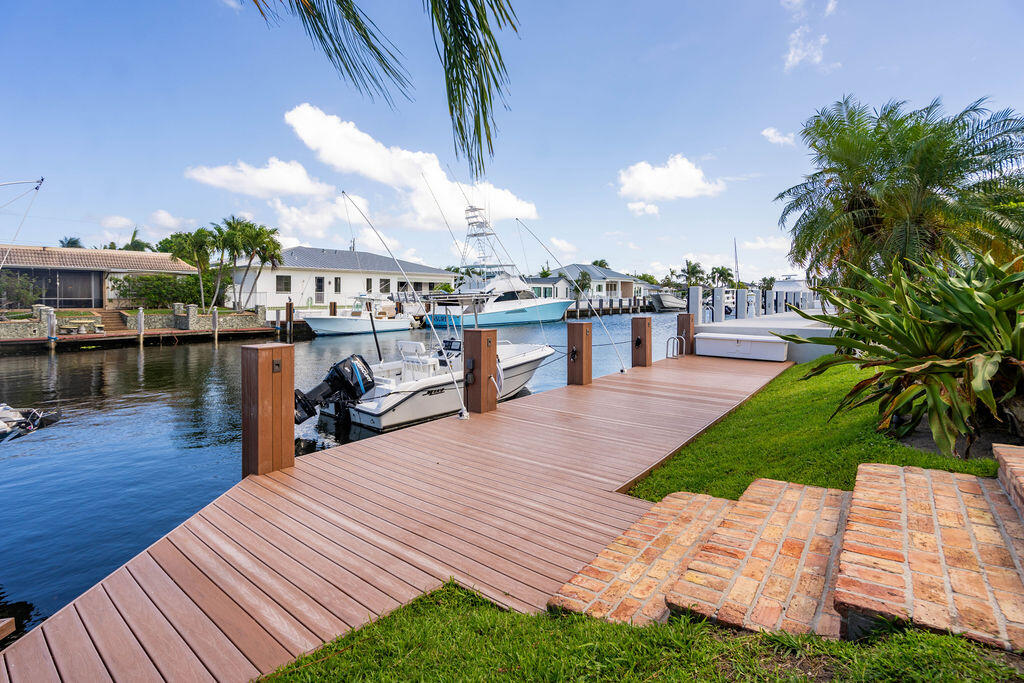 VENETIAN ISLES 3RD SEC - Residential