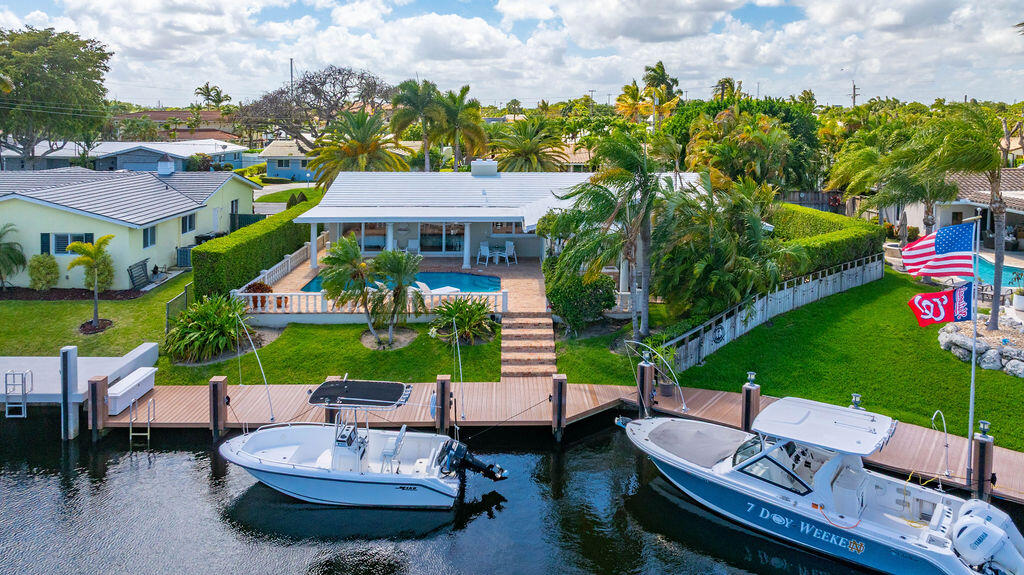 VENETIAN ISLES 3RD SEC - Residential