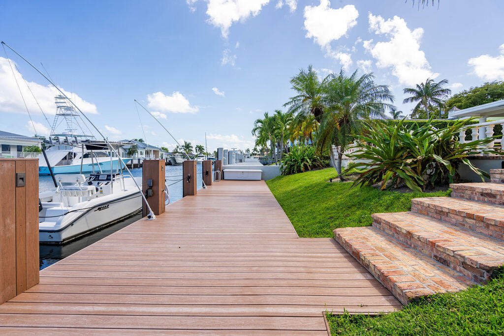 VENETIAN ISLES 3RD SEC - Residential