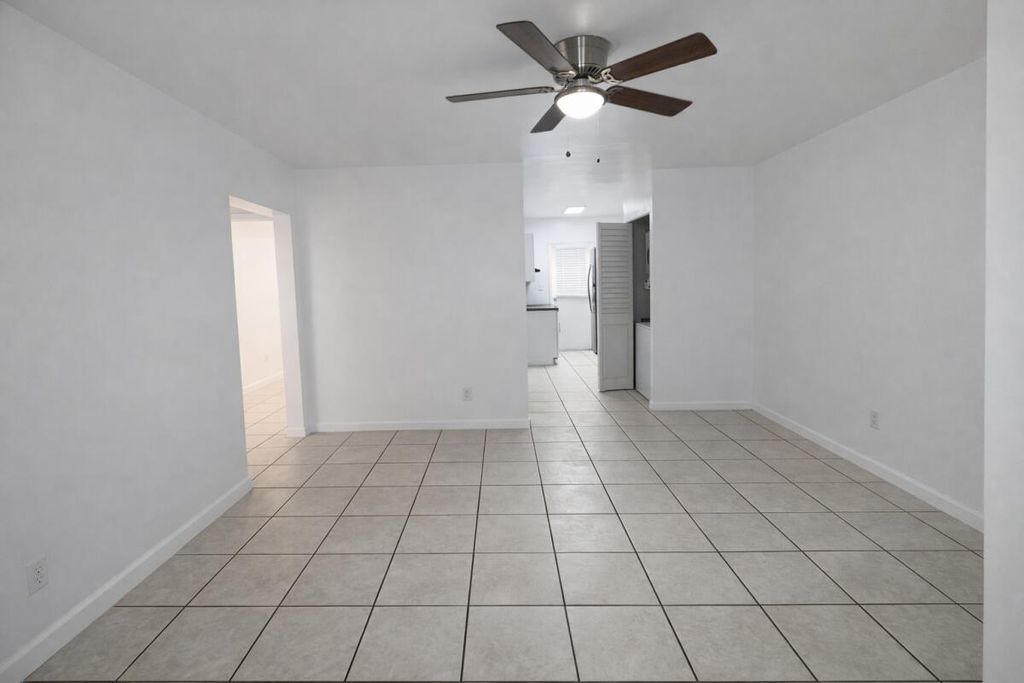 Photo of 1329 NE 17th Avenue #3, Fort Lauderdale, FL 33304 (MLS # B26009017)