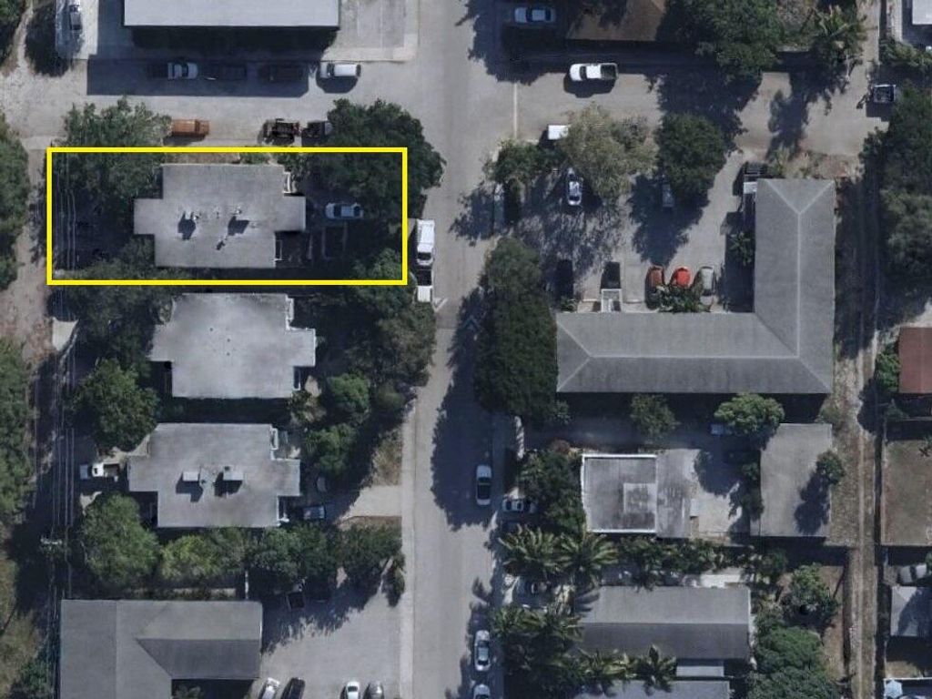 Photo of 902 N F Street, Lake Worth Beach, FL 33460 (MLS # R11165488)