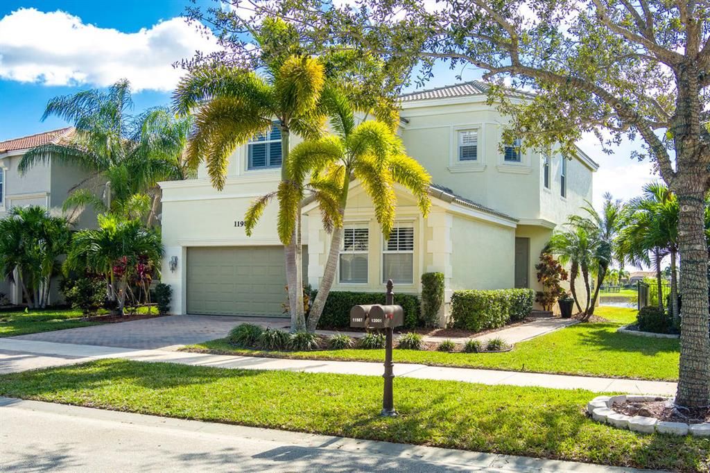 Photo of 11987 SW Knightsbridge Lane, Port St Lucie, FL 34987 (MLS # R10858501)