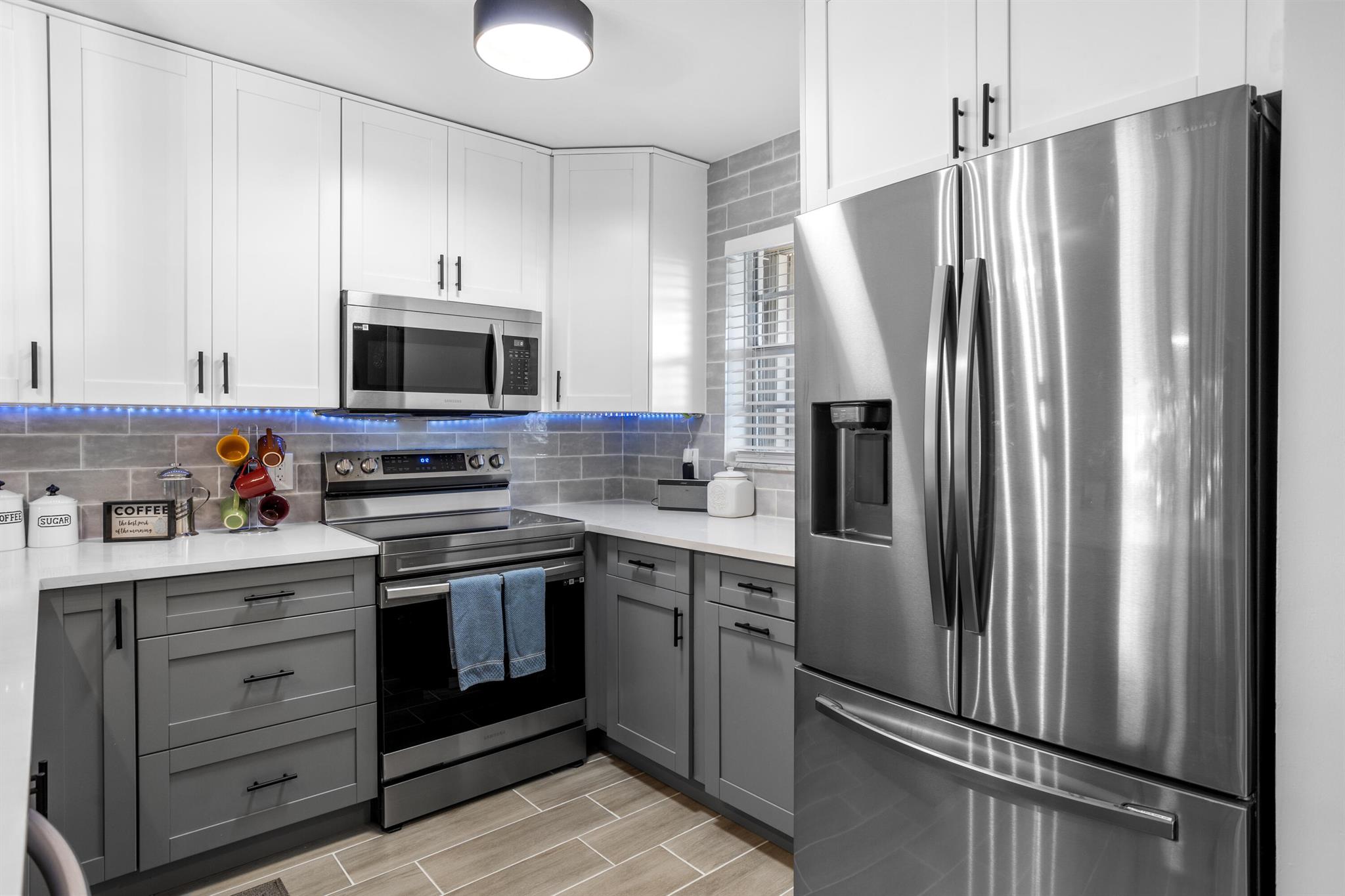 GREENWAY VILLAGE SOUTH CO - Residential Lease