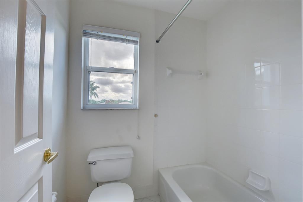 BOCA FALLS PAR M - Residential