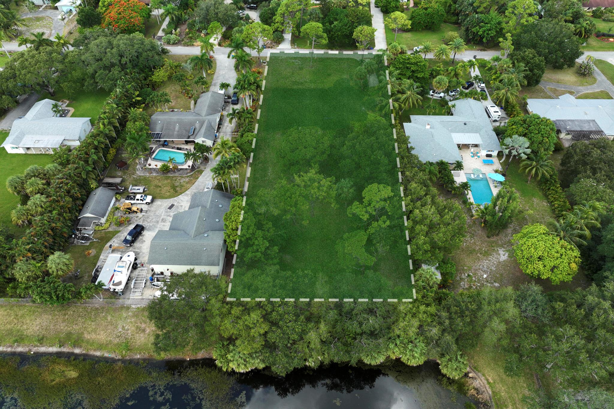 MONET GARDENS AMD (UNREC) - Land