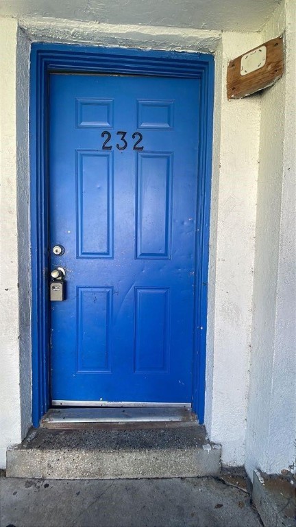 Lloyd Estates 25-47 B - Residential Lease