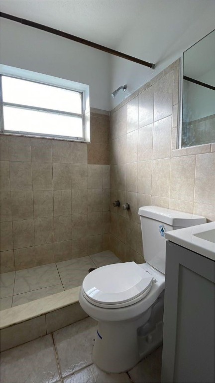 Lloyd Estates 25-47 B - Residential Lease