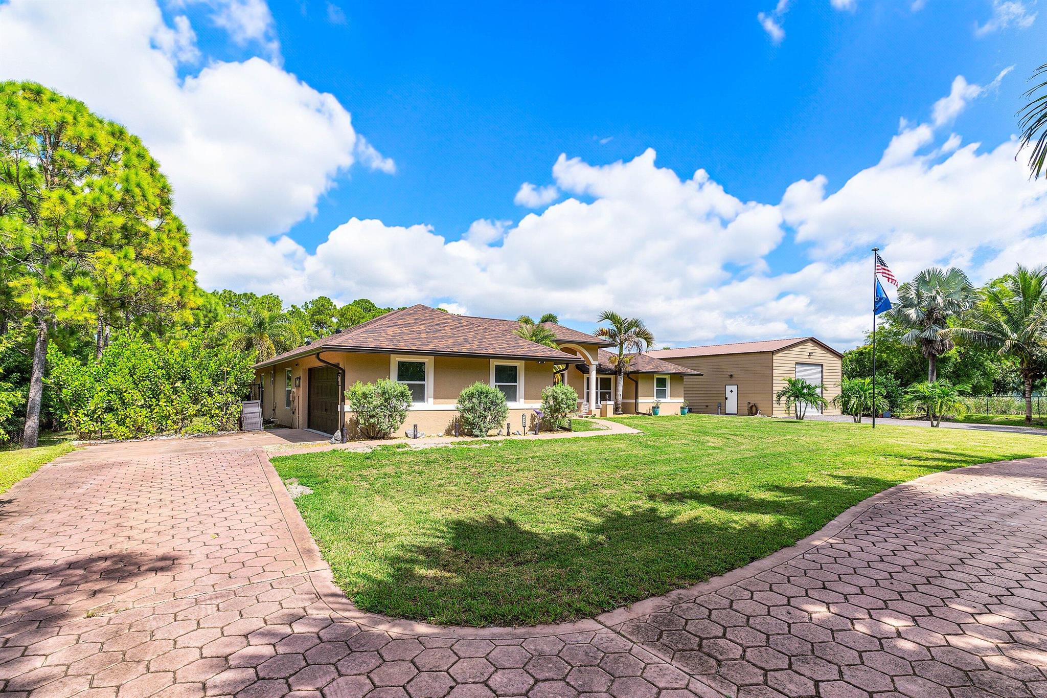 The Acreage - Residential